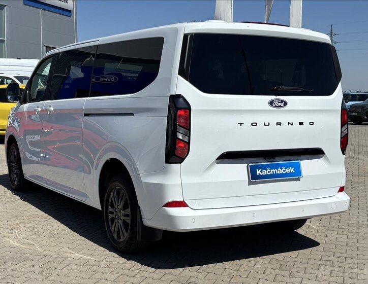 Ford Tourneo Custom Kombi 2,0 l 110 kw