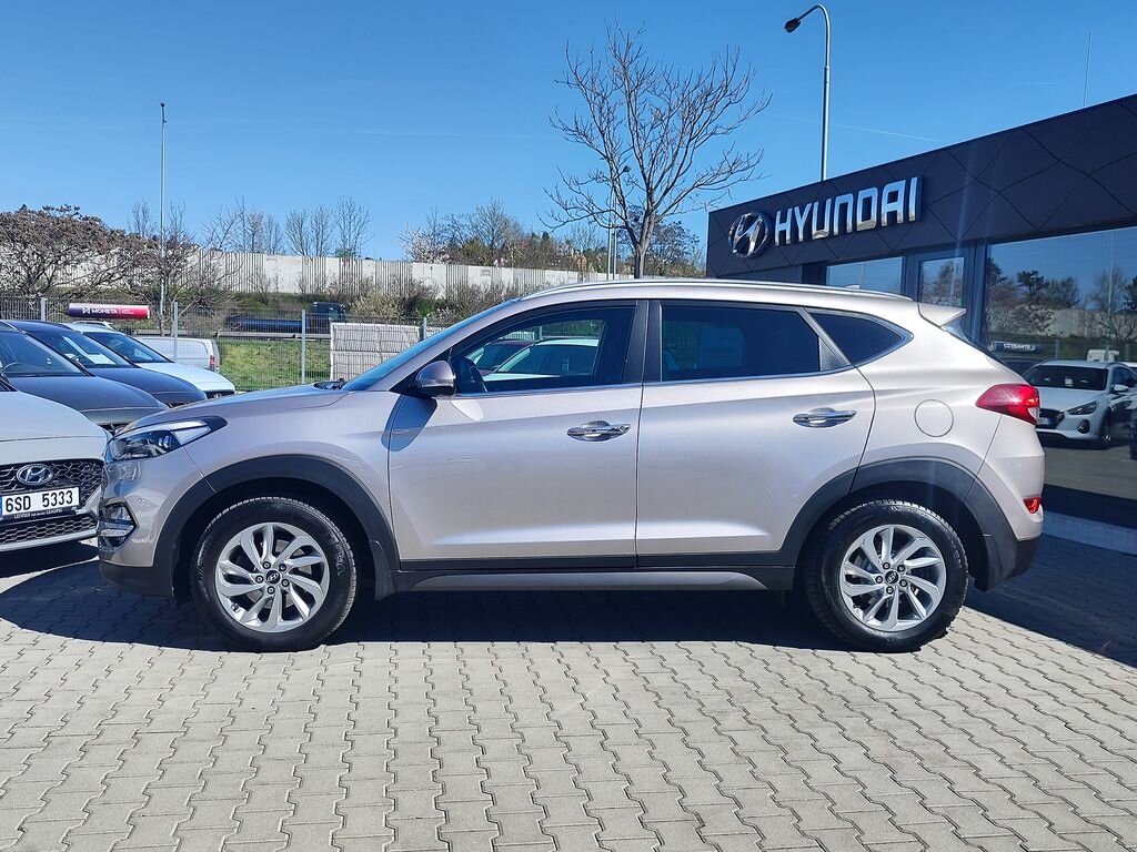 Hyundai Tucson SUV / Terénní 2,0 l 100 kw