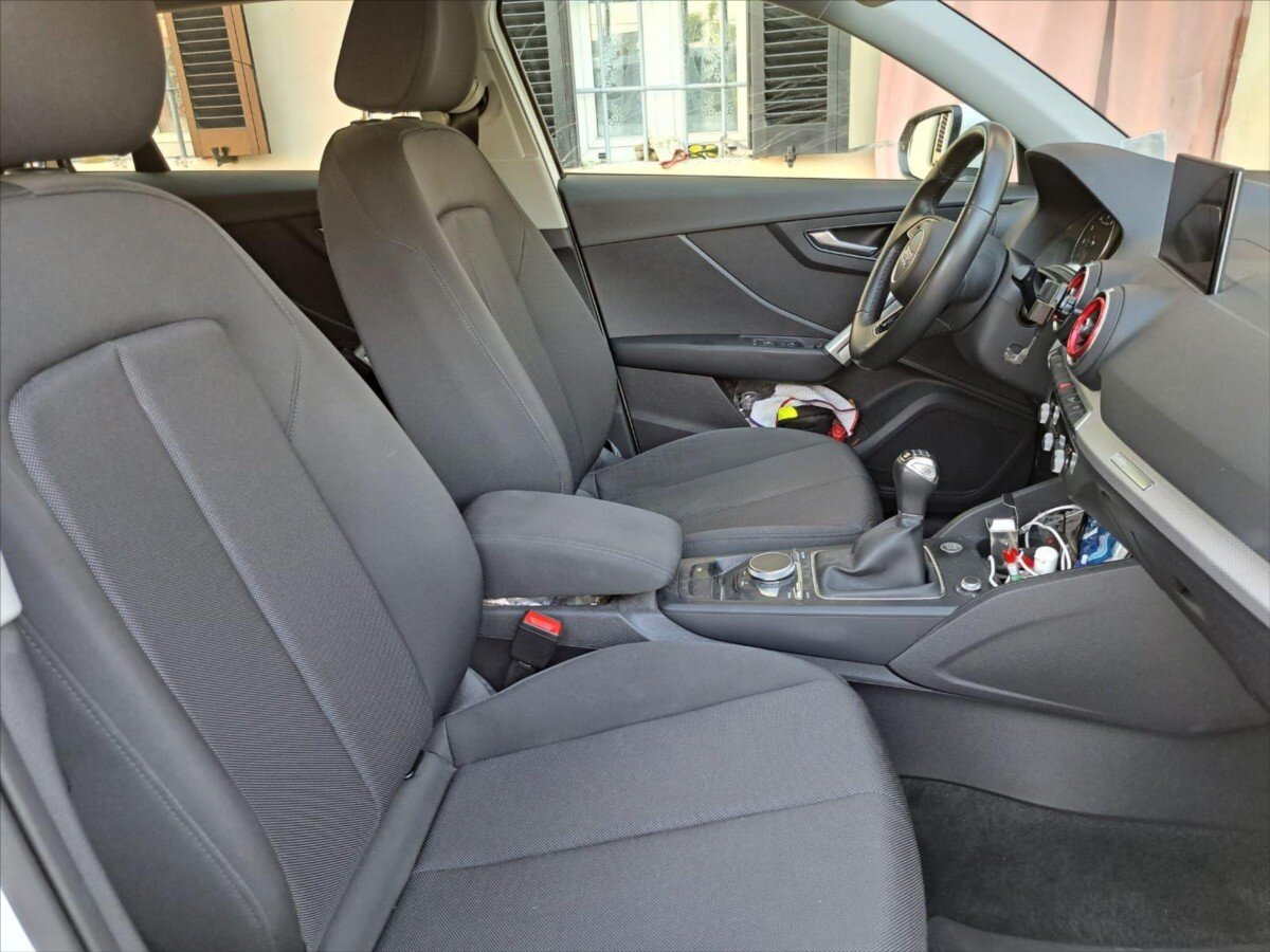 Audi Q2 Kombi 1,5 l 110 kw