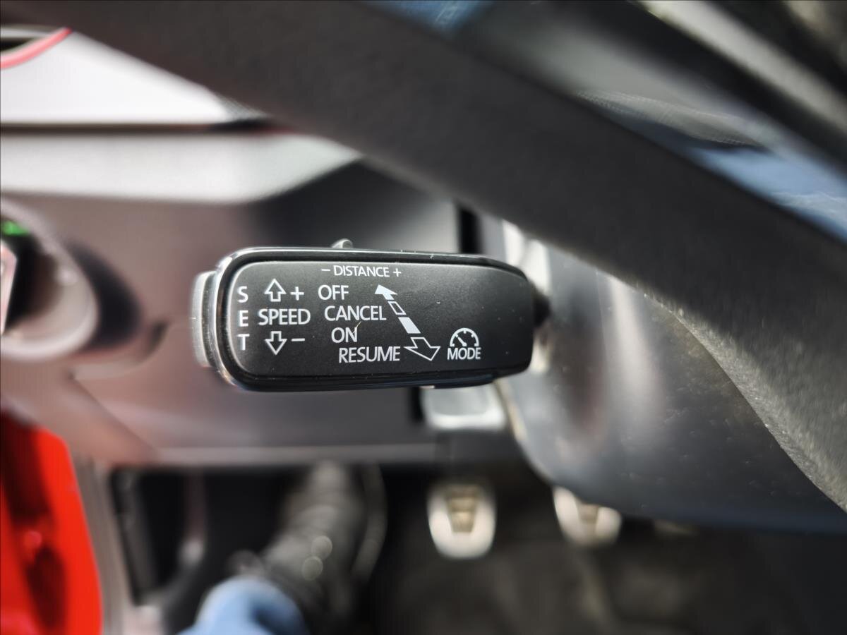 Škoda Scala Hatchback 1,5 l 110 kw