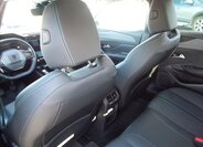 Peugeot 308 Hatchback 1,5 l 96 kw