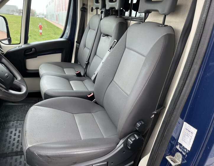 Peugeot Boxer Skříň 2,2 l 81 kw