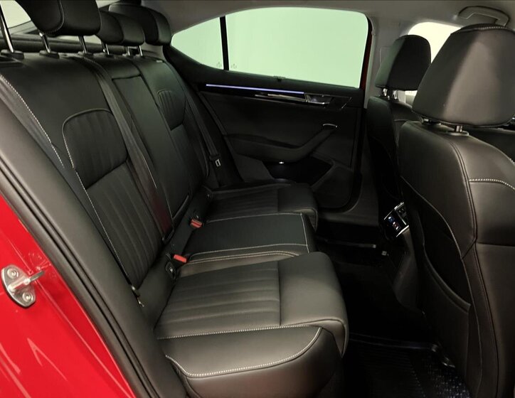 Škoda Superb Liftback 2,0 l 206 kw