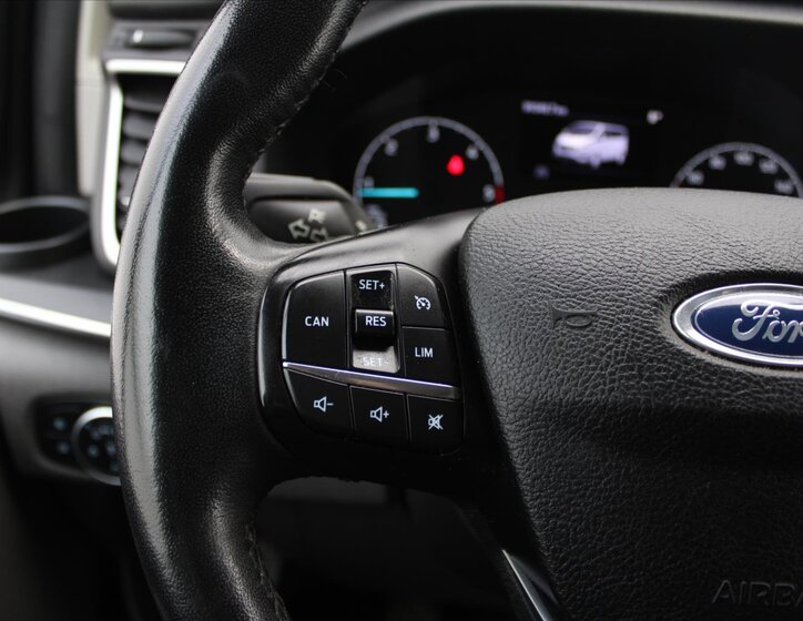 Ford Tourneo Custom MPV 2,0 l 136 kw