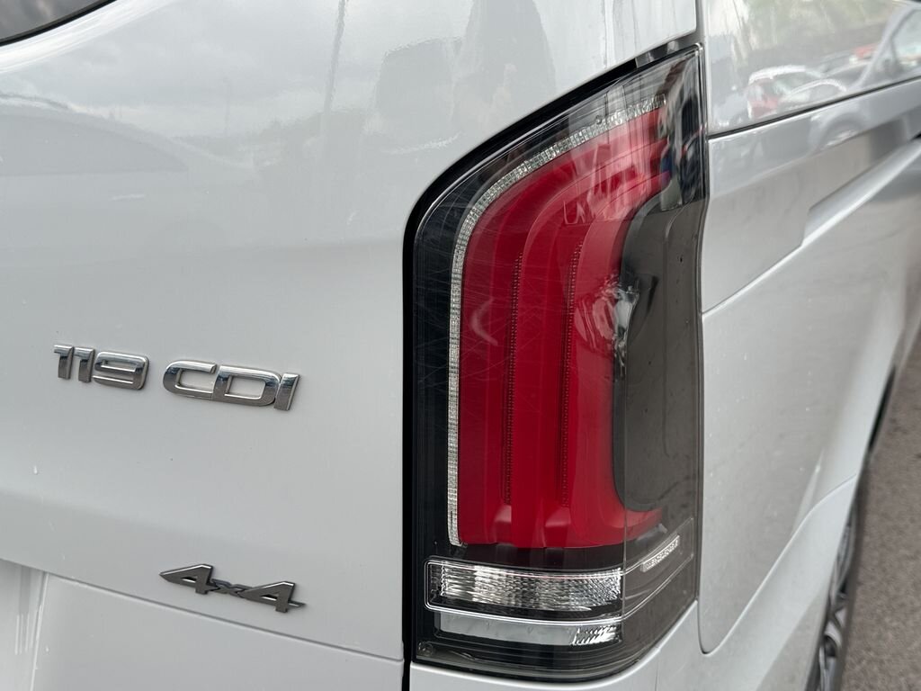 Mercedes-Benz Vito Skříň 2,0 l 140 kw