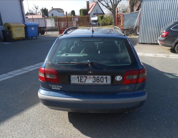 Volvo V40 Kombi 1,9 l 70 kw