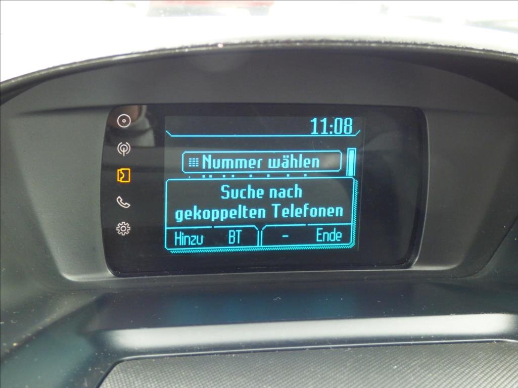 Ford Kuga SUV / Terénní 2,0 l 110 kw