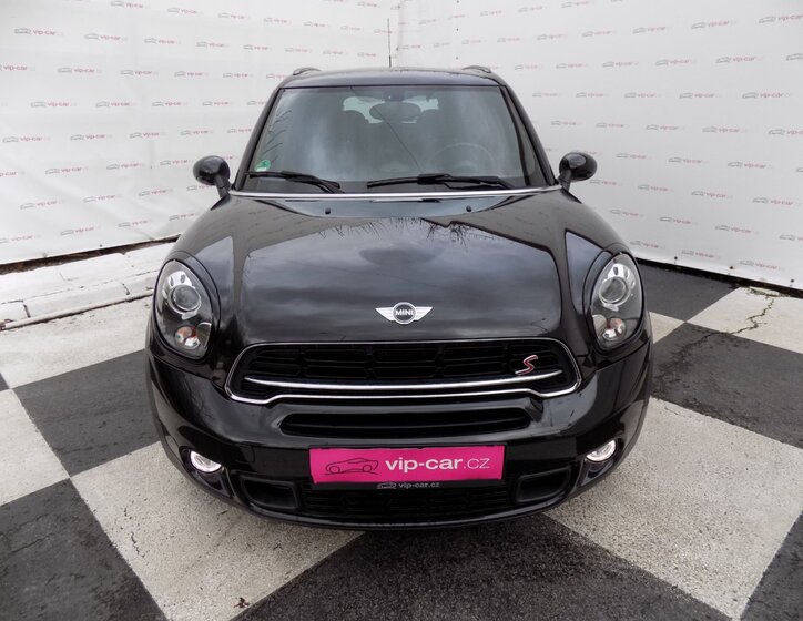 Mini Countryman 4