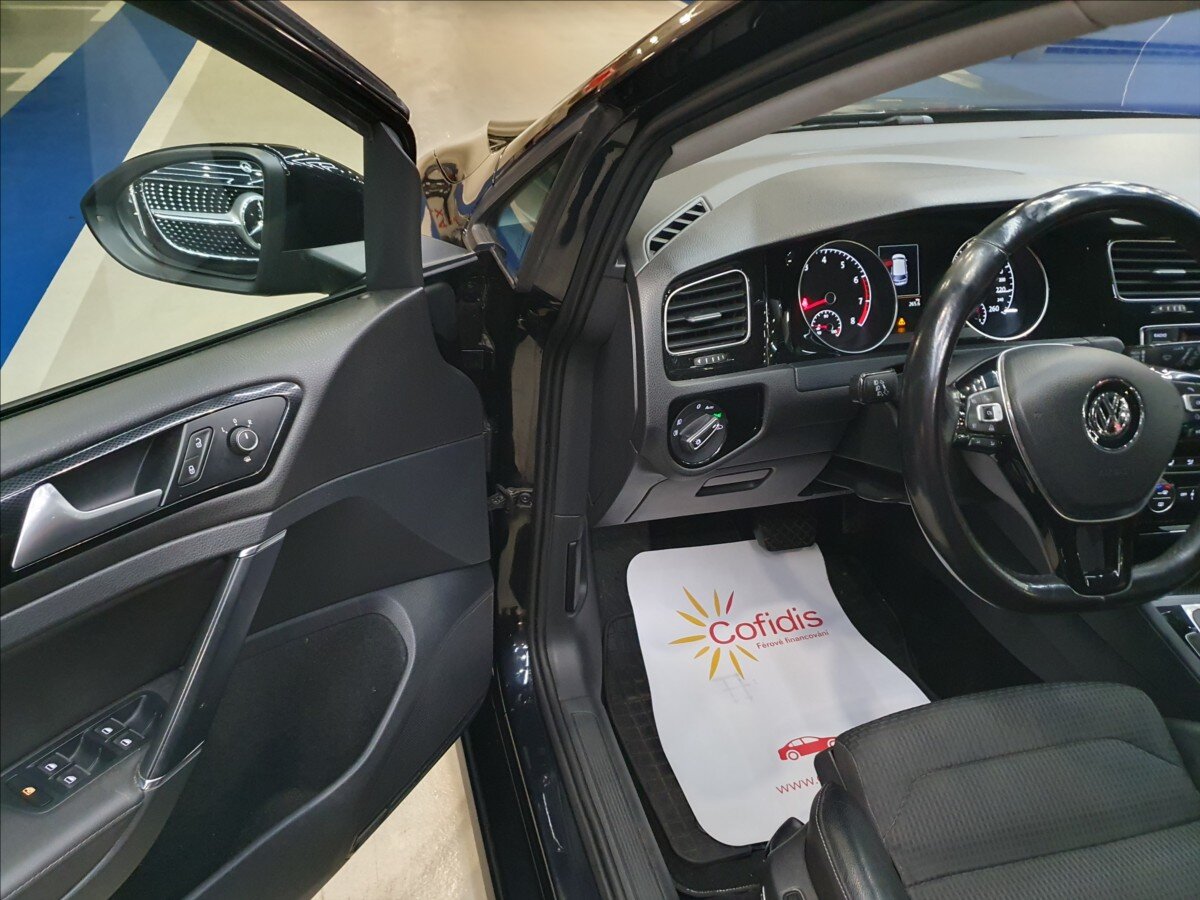 Volkswagen Golf Hatchback 1,4 l 103 kw