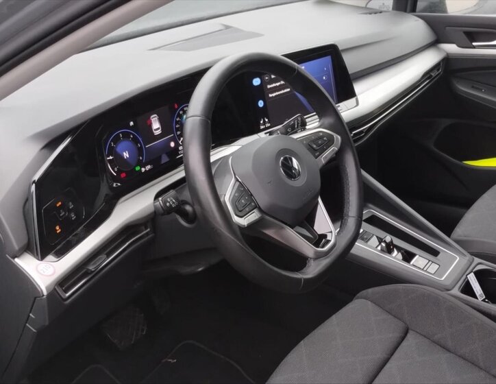 Volkswagen Golf Kombi 2,0 l 110 kw