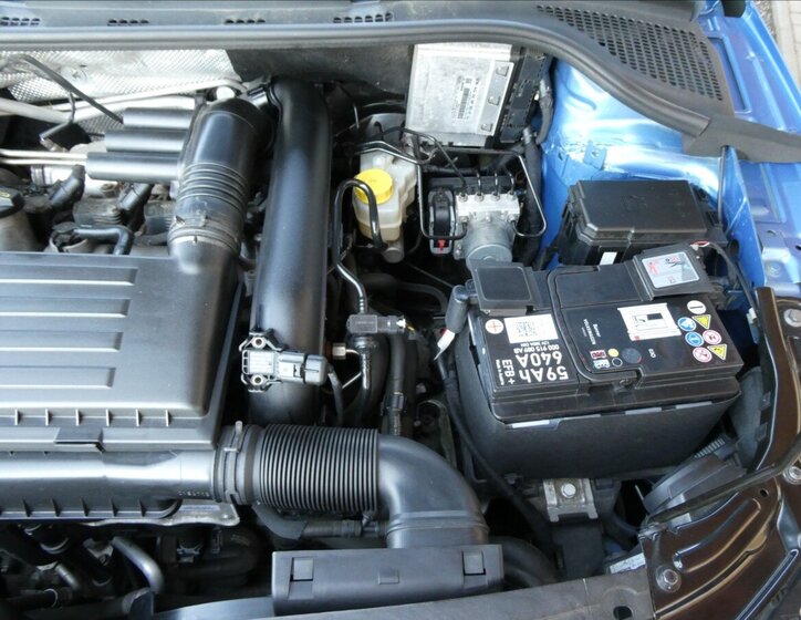 Škoda Rapid Sedan / Limuzína 1,2 l 66 kw