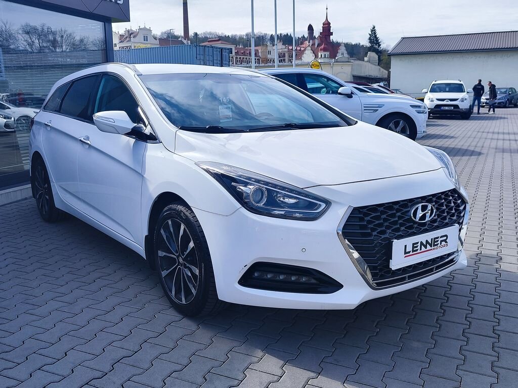 Hyundai i40 Kombi 1,6 l 100 kw