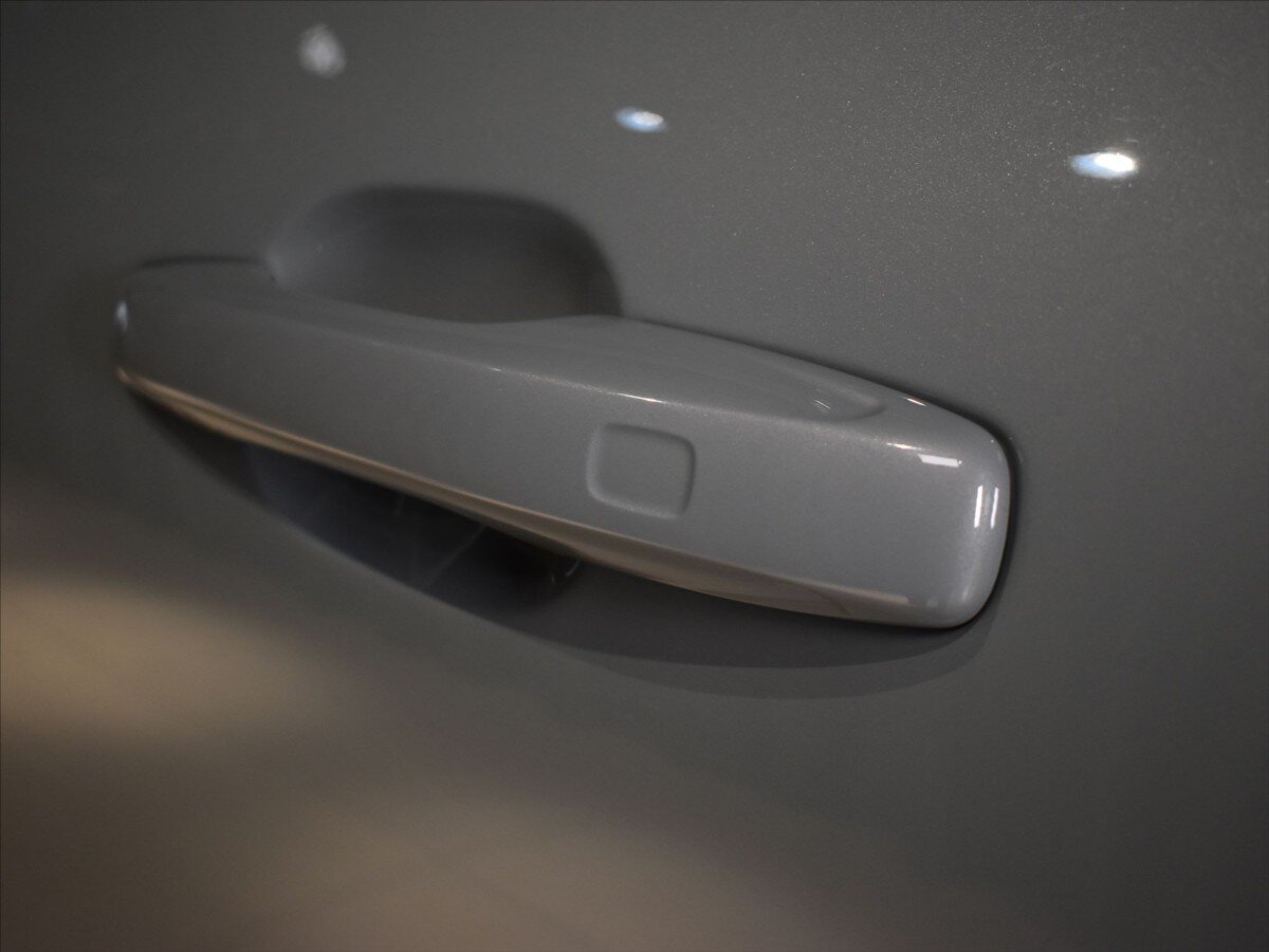 Volvo XC60 SUV / Terénní 2,0 l 184 kw