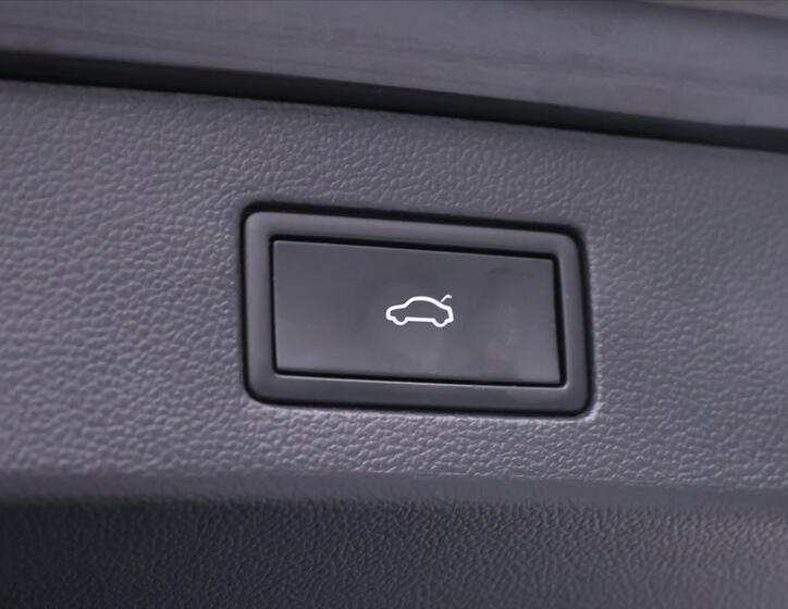 Volkswagen Arteon 10