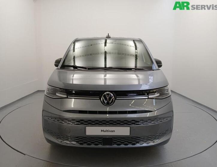 Volkswagen Multivan 8