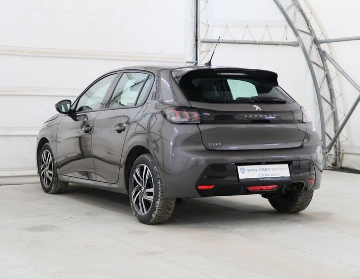 Peugeot 208 Hatchback 1,2 l 96 kw