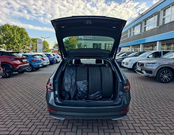 Škoda Superb Kombi 2,0 l 140 kw