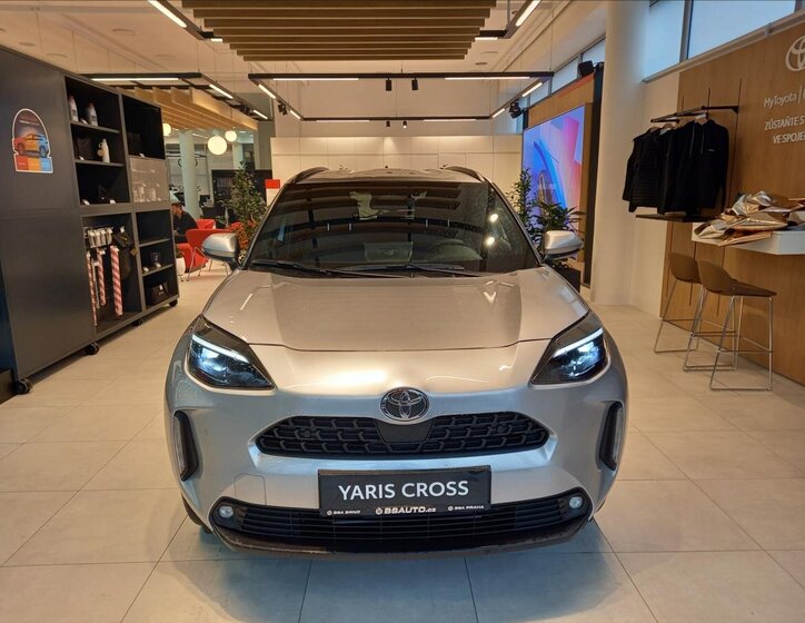 Toyota Yaris Cross Hatchback 1,5 l 85 kw