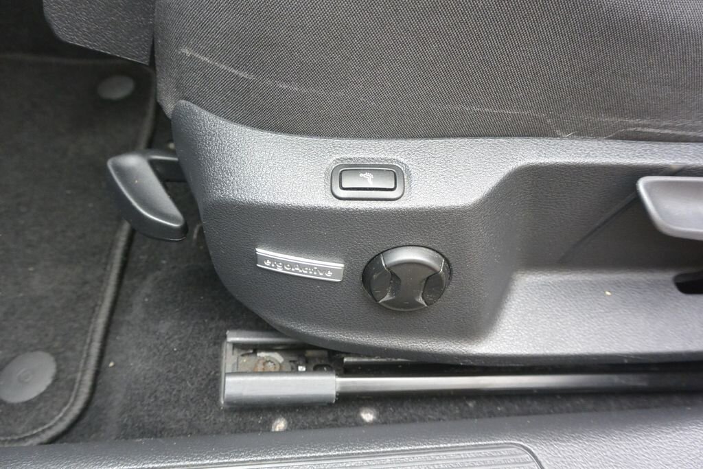 Volkswagen Golf Kombi 2,0 l 110 kw