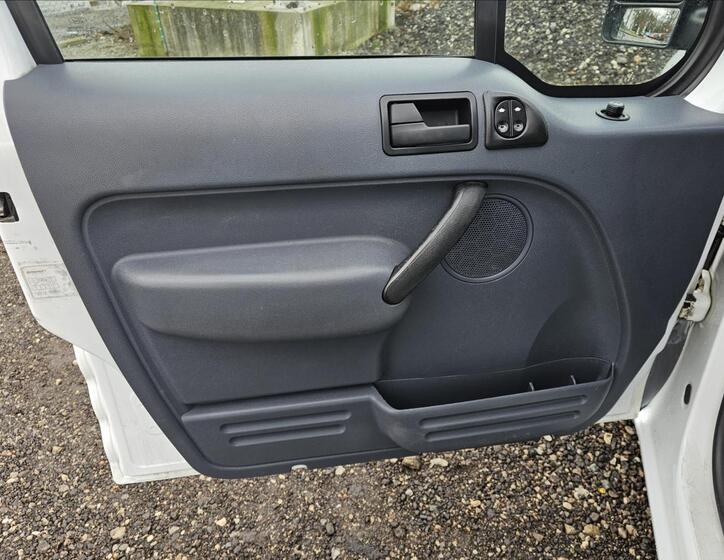 Ford Transit Connect 17