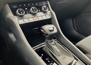 Škoda Karoq SUV / Terénní 1,5 l 110 kw