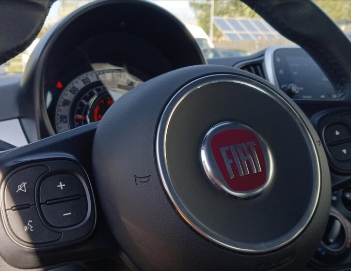 Fiat 500 Hatchback 999,0 51 kw