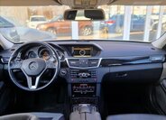 Mercedes-Benz Třídy E Sedan / Limuzína 3,0 l 195 kw
