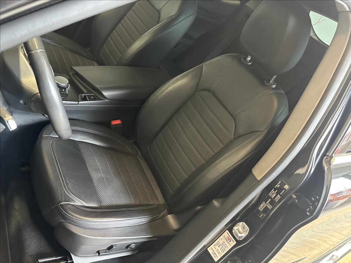 Alfa Romeo Stelvio SUV 2,1 l 154 kw