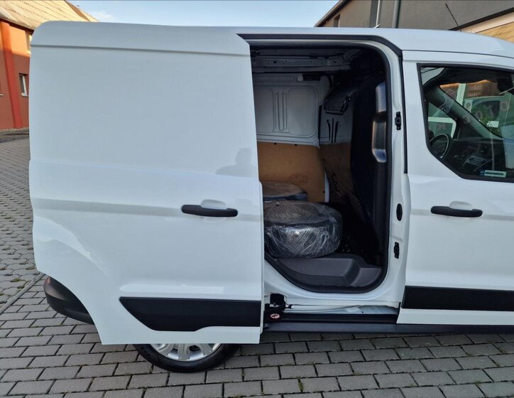 Ford Transit Connect 17