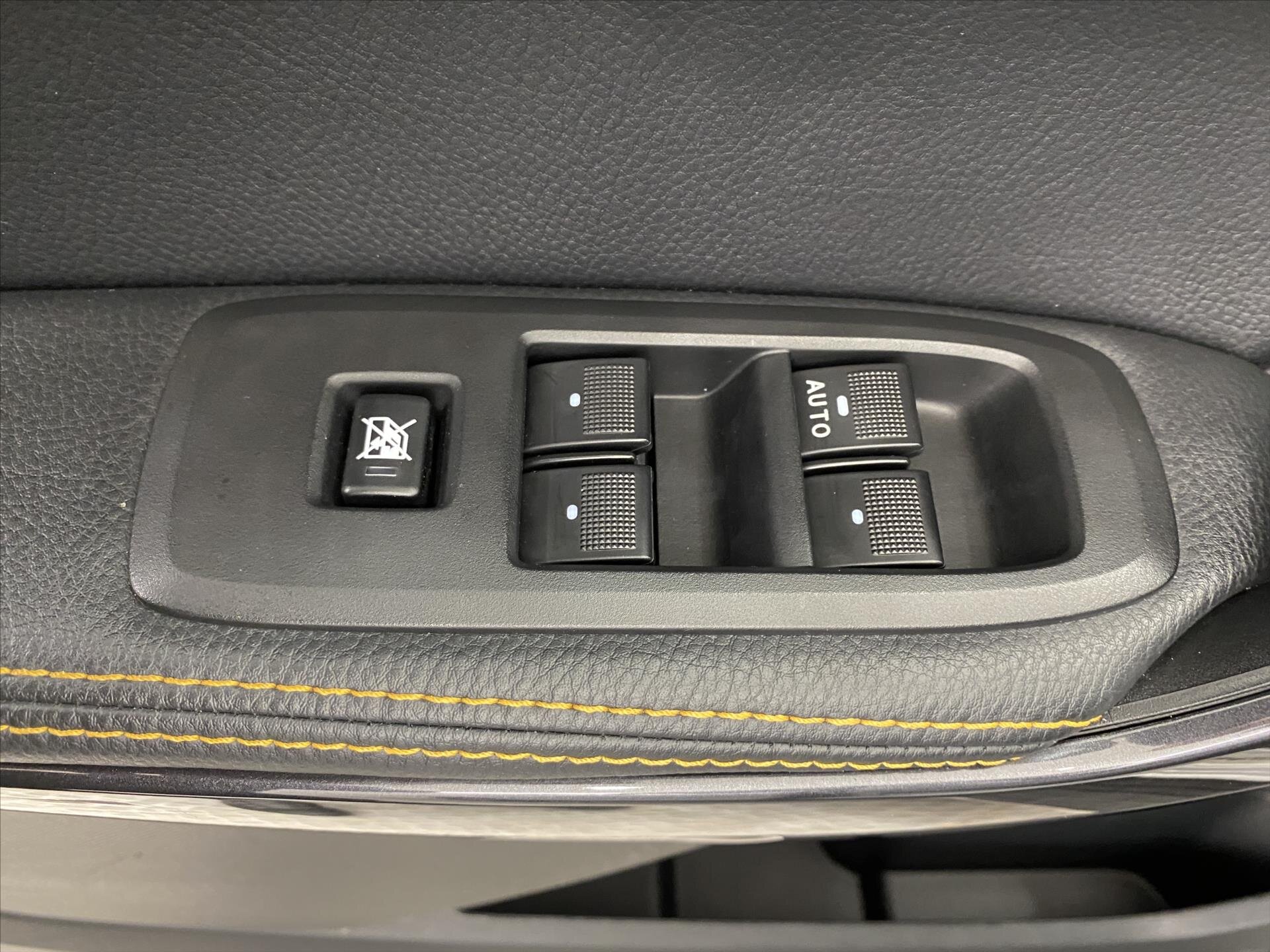 Ford Ranger Pick-up 2,0 l 156 kw