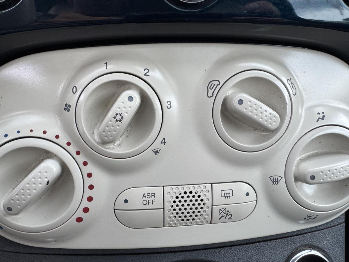 Fiat 500 Hatchback 1,2 l 51 kw