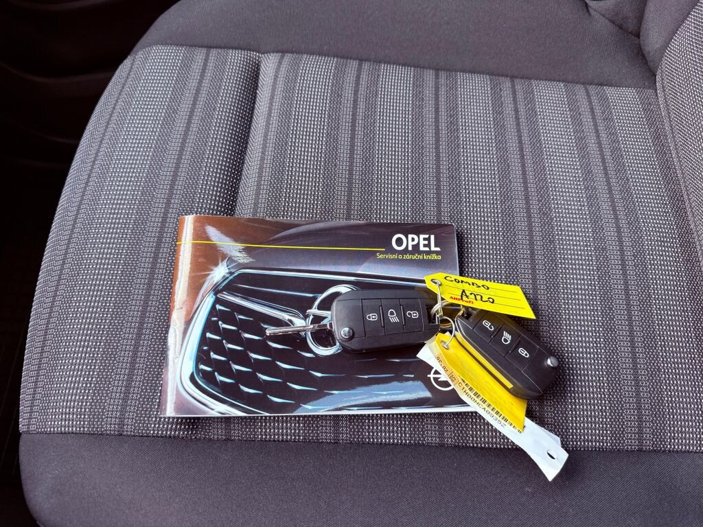 Opel Combo Kombi 1,5 l 75 kw