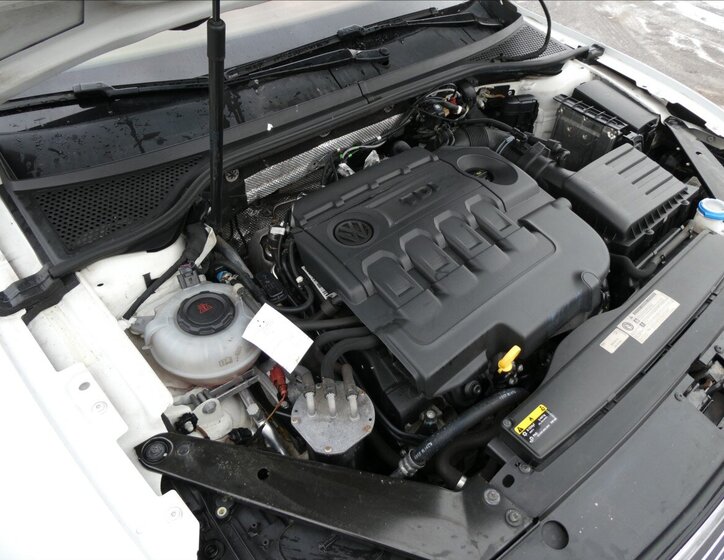 Volkswagen Passat Kombi 2,0 l 110 kw