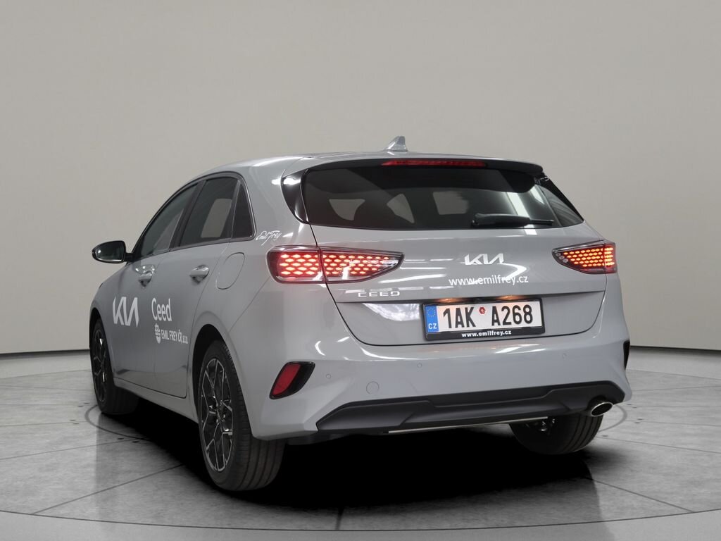 KIA Ceed Hatchback 1,5 l 103 kw