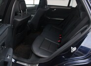 Mercedes-Benz Třídy E 12