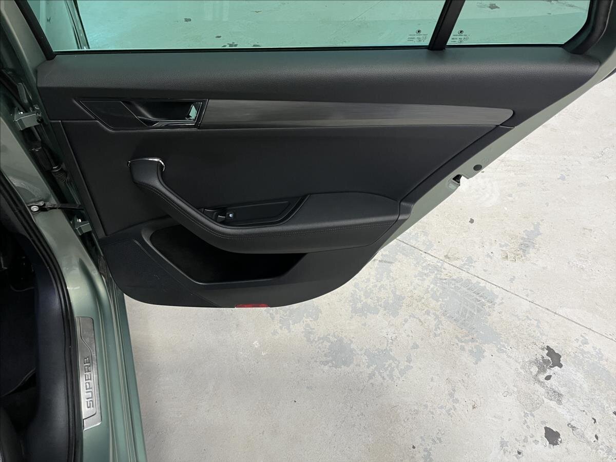 Škoda Superb Kombi 2,0 l 110 kw