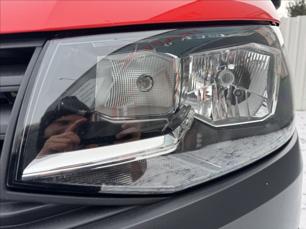 Volkswagen Transporter Skříň 2,0 l 110 kw