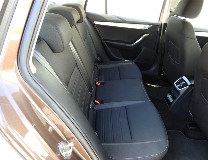 Škoda Octavia Kombi 1,5 l 96 kw