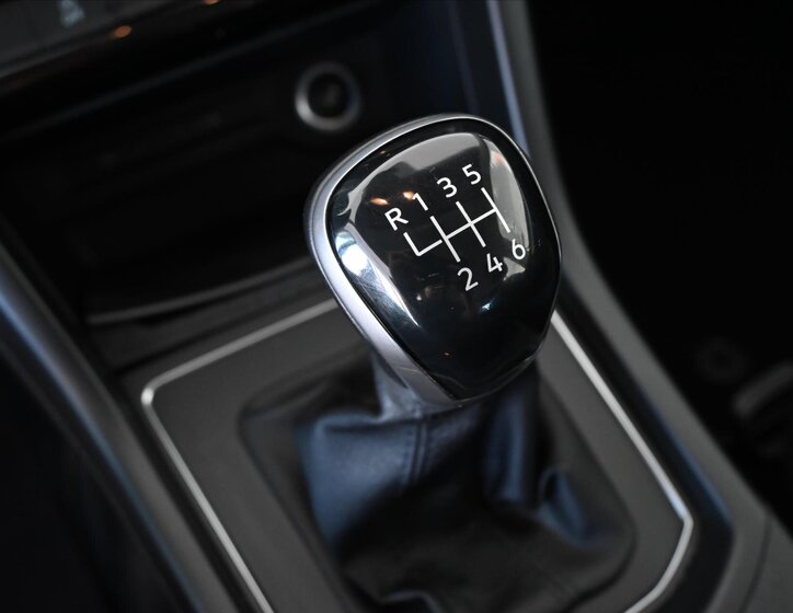 Volkswagen Touran MPV 2,0 l 110 kw