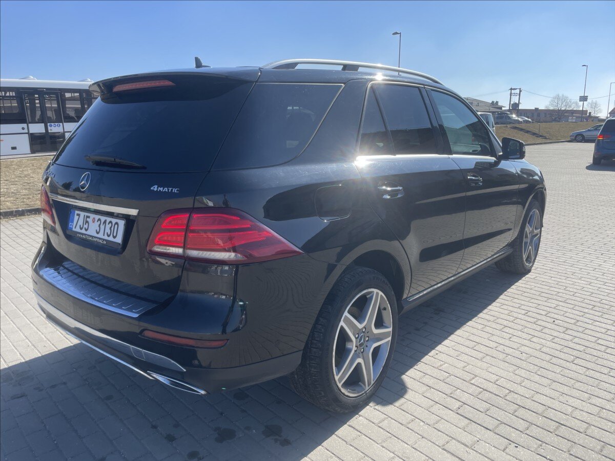 Mercedes-Benz GLE SUV / Terénní 3,0 l 190 kw