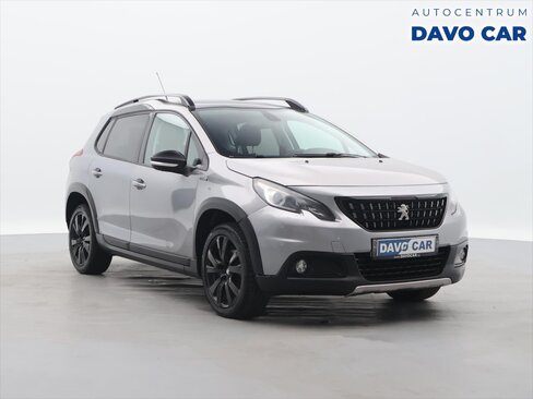 Peugeot 2008 SUV / Terénní 1,2 l 81 kw