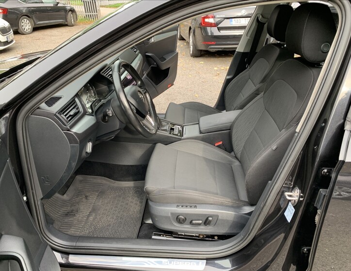 Škoda Superb 14