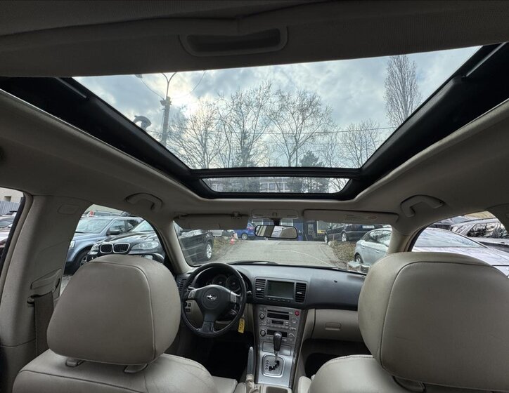 Subaru Legacy Kombi 3,0 l 180 kw