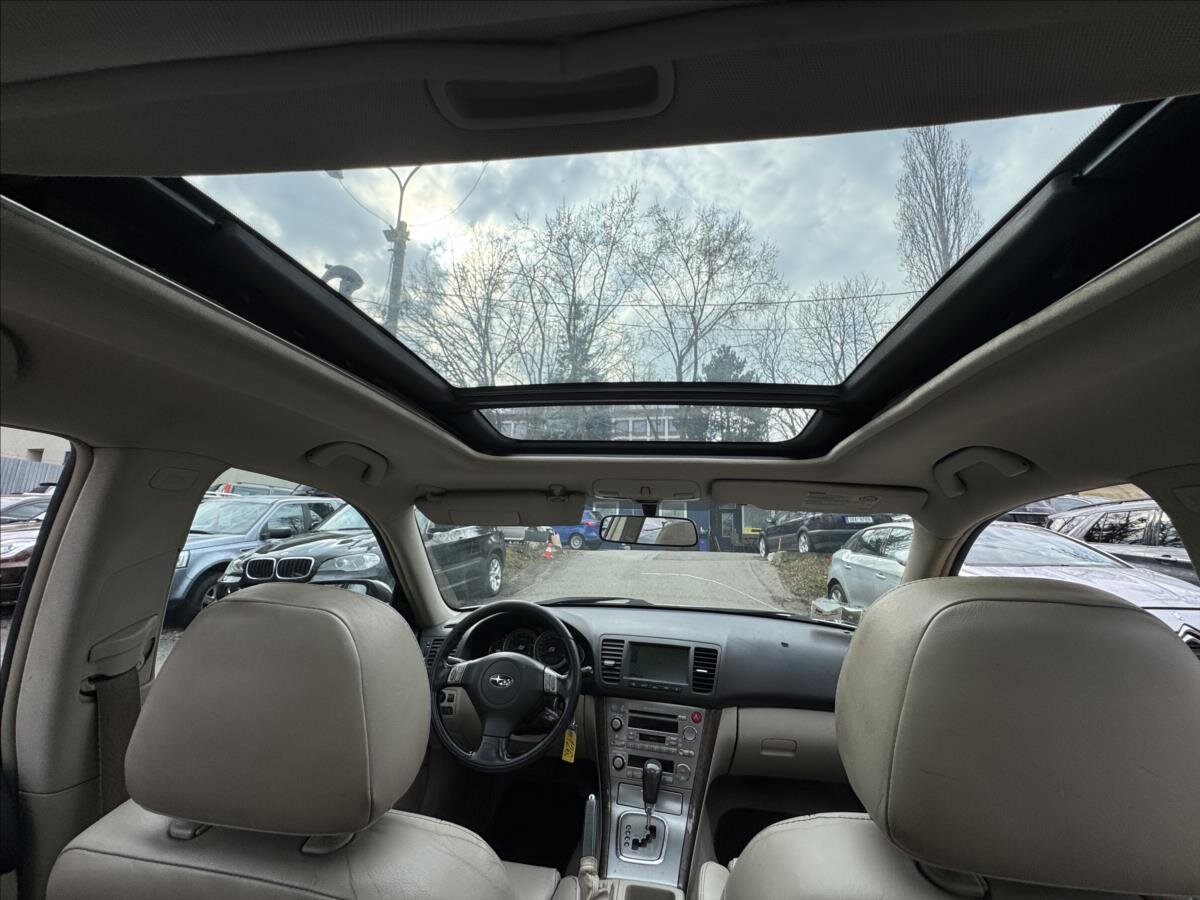 Subaru Legacy Kombi 3,0 l 180 kw