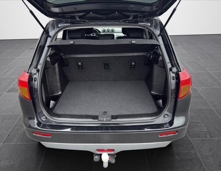 Suzuki Vitara SUV 1,6 l 88 kw