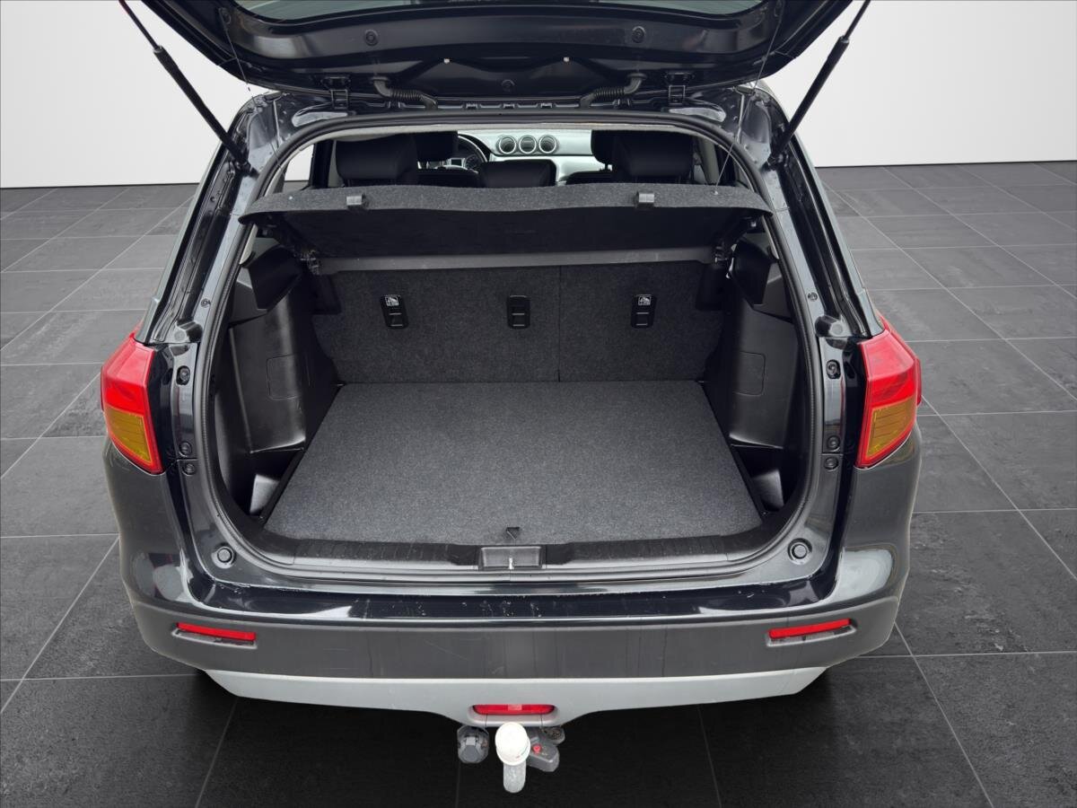 Suzuki Vitara SUV 1,6 l 88 kw