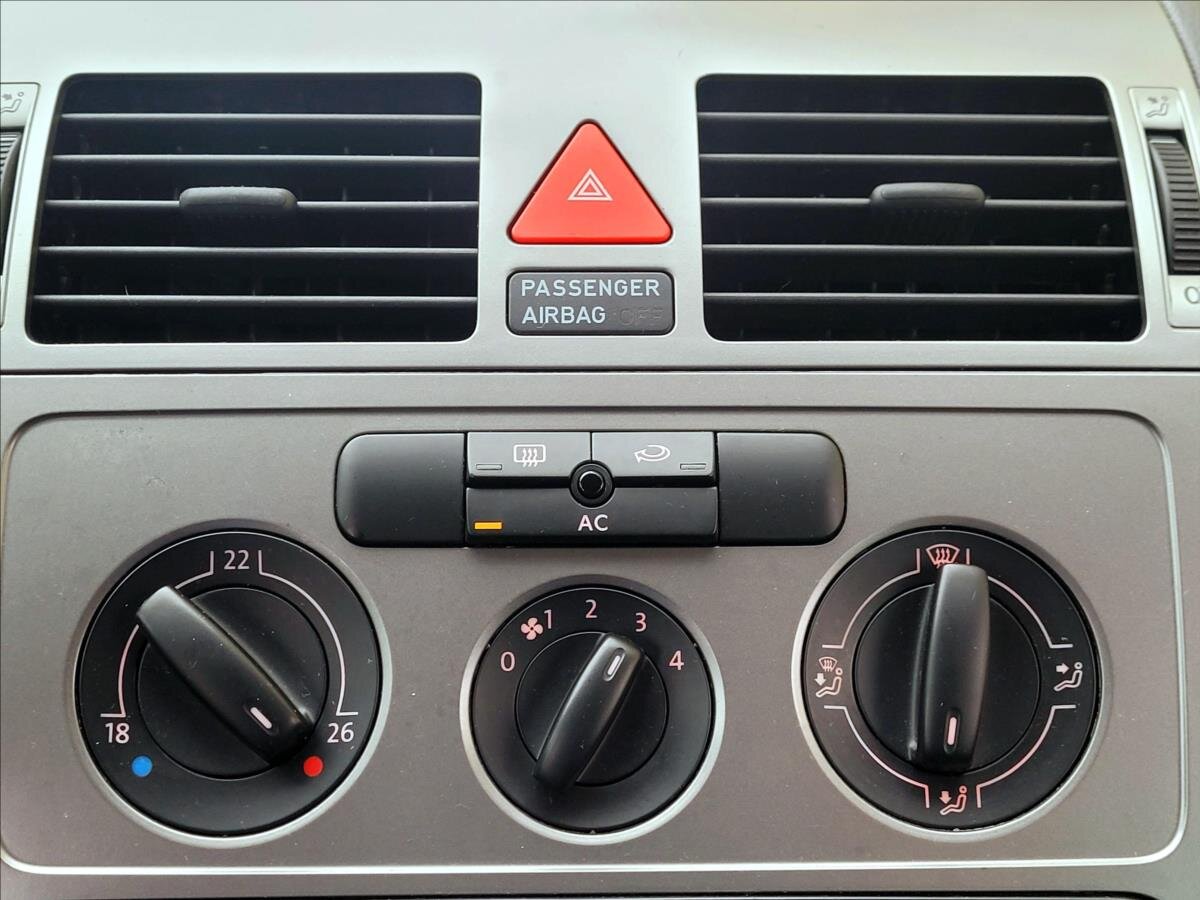 Volkswagen Touran Kombi 1,4 l 103 kw