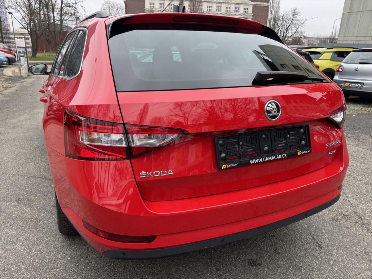 Škoda Superb Kombi 2,0 l 110 kw
