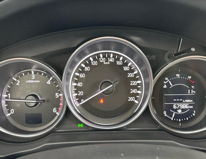 Mazda CX-5 SUV / Terénní 2,2 l 110 kw