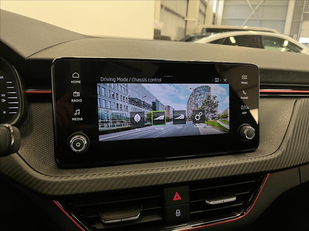 Škoda Kamiq SUV 1,5 l 110 kw